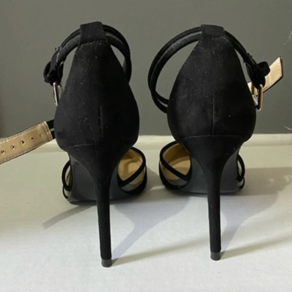 Zara Vinyl Court Shoe - Picture 2 of 4